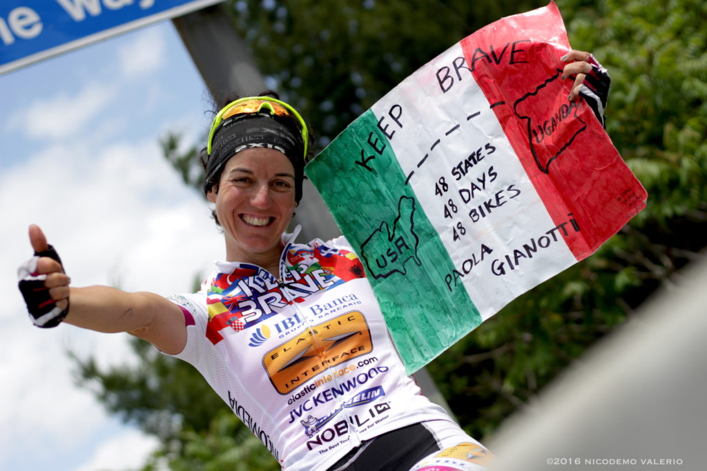 Il Giro di Paola - Paola Gianotti #iorispettoilciclista 